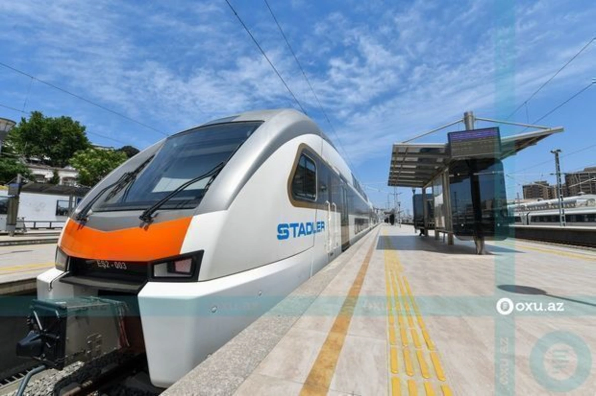 В пассажирском поезде Агстафа - Баку возникла техническая неисправность - ФОТО/ВИДЕО